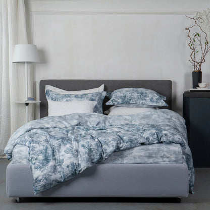 Toile 8 Piece Bedding Set