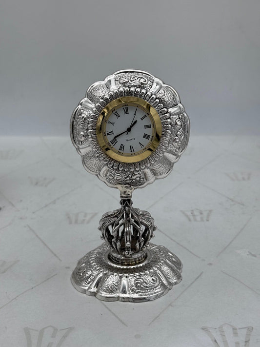 Table Clock 3